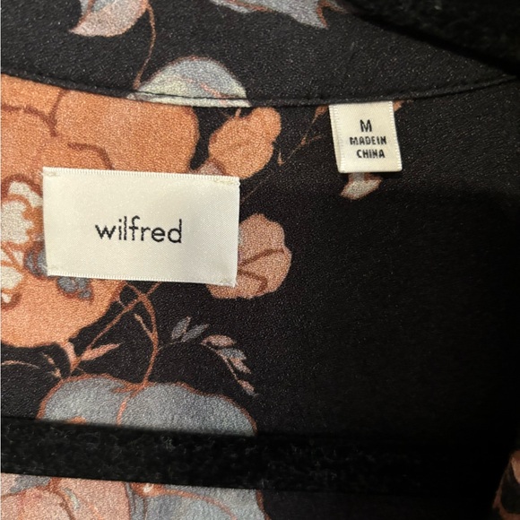 Wilfred Button Up Blouse - Picture 3 of 3